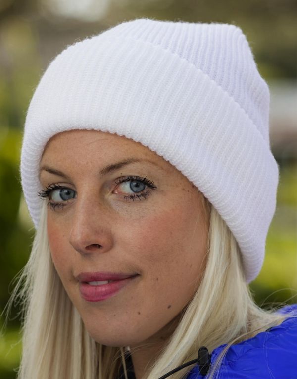 Gorros invierno result softex con publicidad vista 1