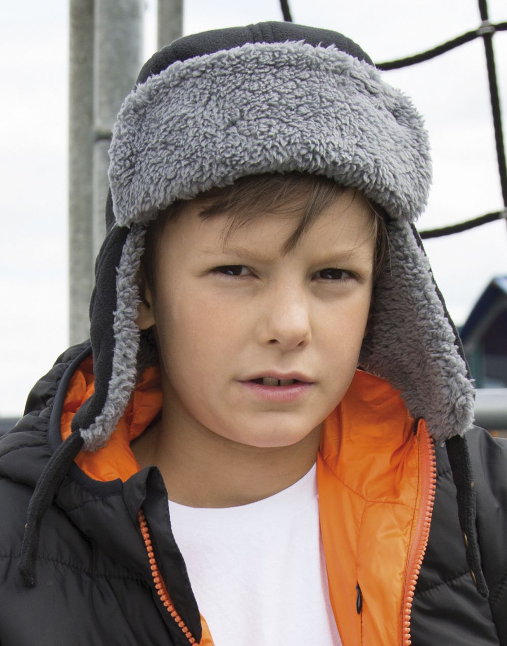 Gorros invierno result junior ocean con publicidad vista 4